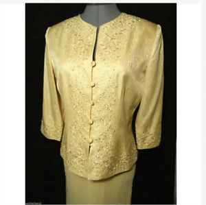 PAPELL Petites Skirt Suit 8P Peach Pearl Beaded